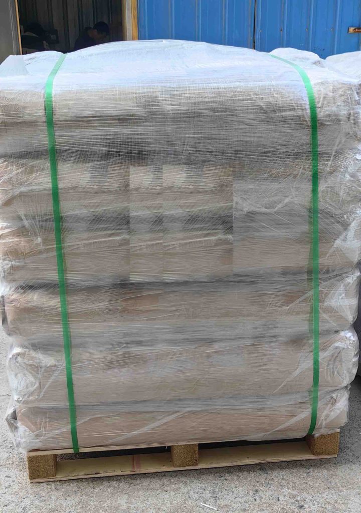 Gass bead for blasting