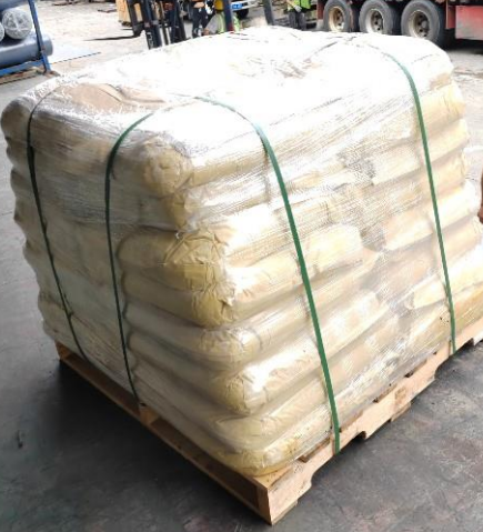 Organoclay for adhesives